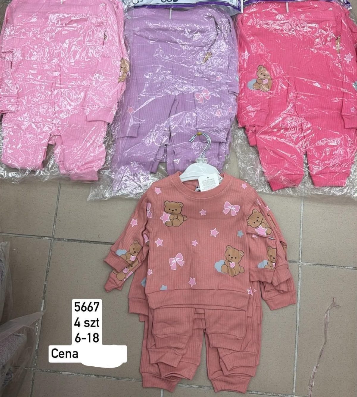 Komplety DZIECIĘCA size 6-18 m_ paczka 4szt _1 kolor 1751975