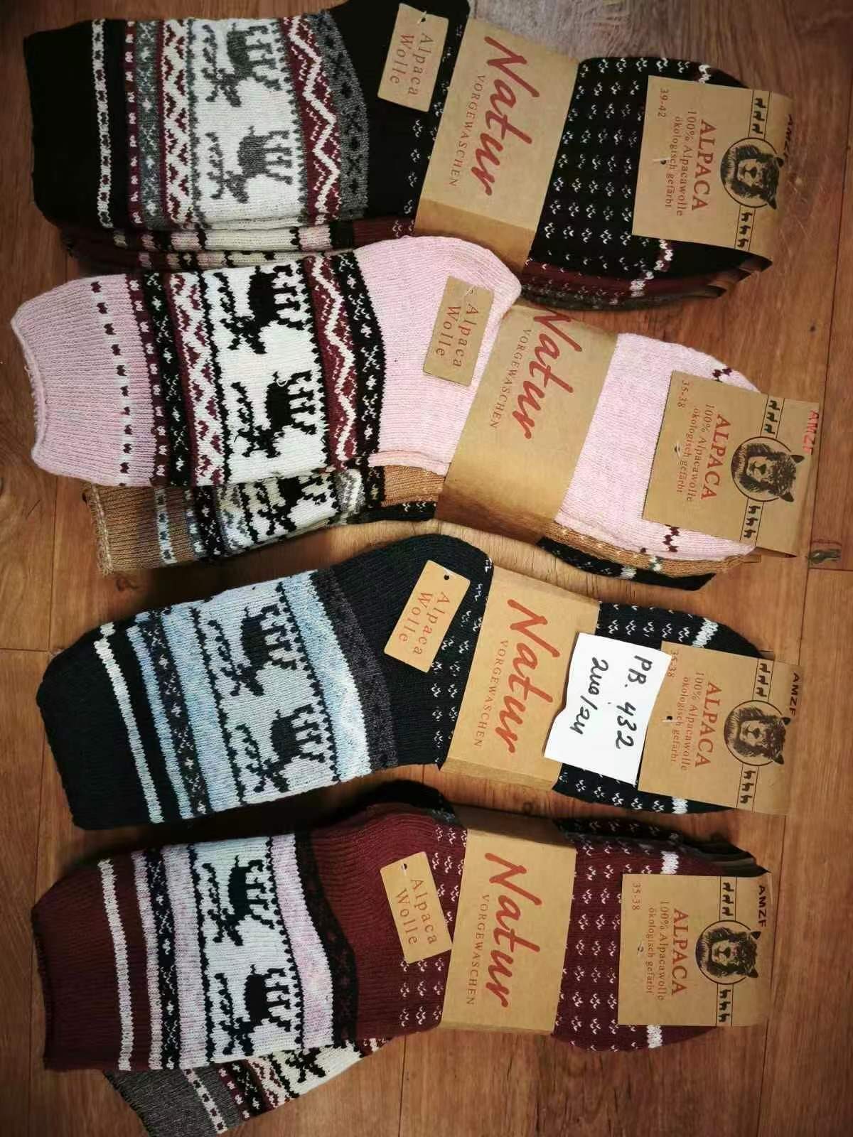 SKARPETY DAMSKA.SIZE: 35-42_( 24PAR/PACZKA) KOLOR JAK NA ZDZIĘCIU 8605943