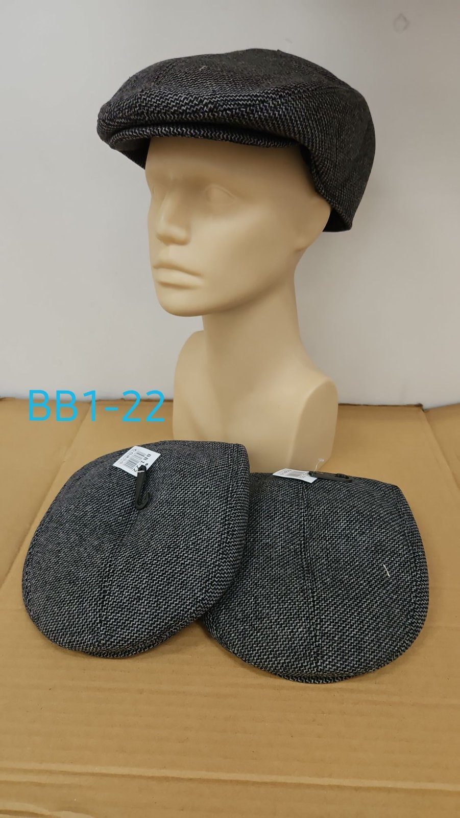 Czapki Męskie _ paczka 12szt _mix kolor 8815970