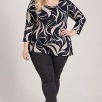 Bluzki Damskie Polskie_ size 54-60_ paczka 4szt 1 kolor 3167801