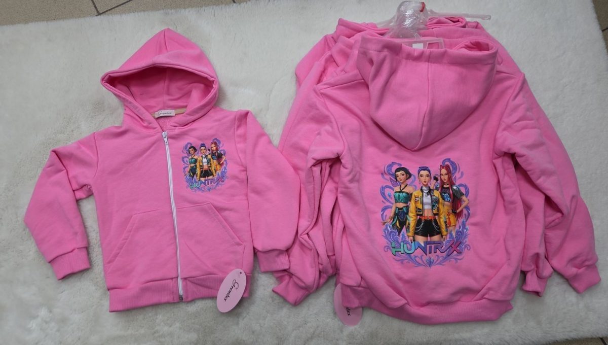 Bluza DZIECIĘCA numer 110-140_ paczka 6szt _1 kolor 4869492