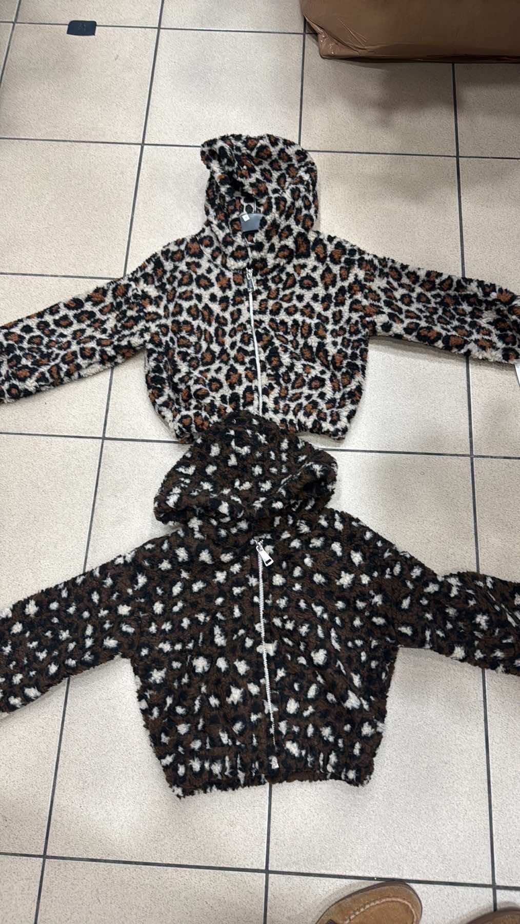 Kurtki DZIECIĘCA size 4-14 lat_ paczka 6szt _1 kolor 4869508