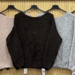 Swetry Damskie wloskie _size uni_ paczka 6szt_ mix kolor 6649598