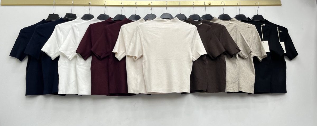 Swetry Damskie wloskie _size uni_ paczka 6szt_ mix kolor 6649647