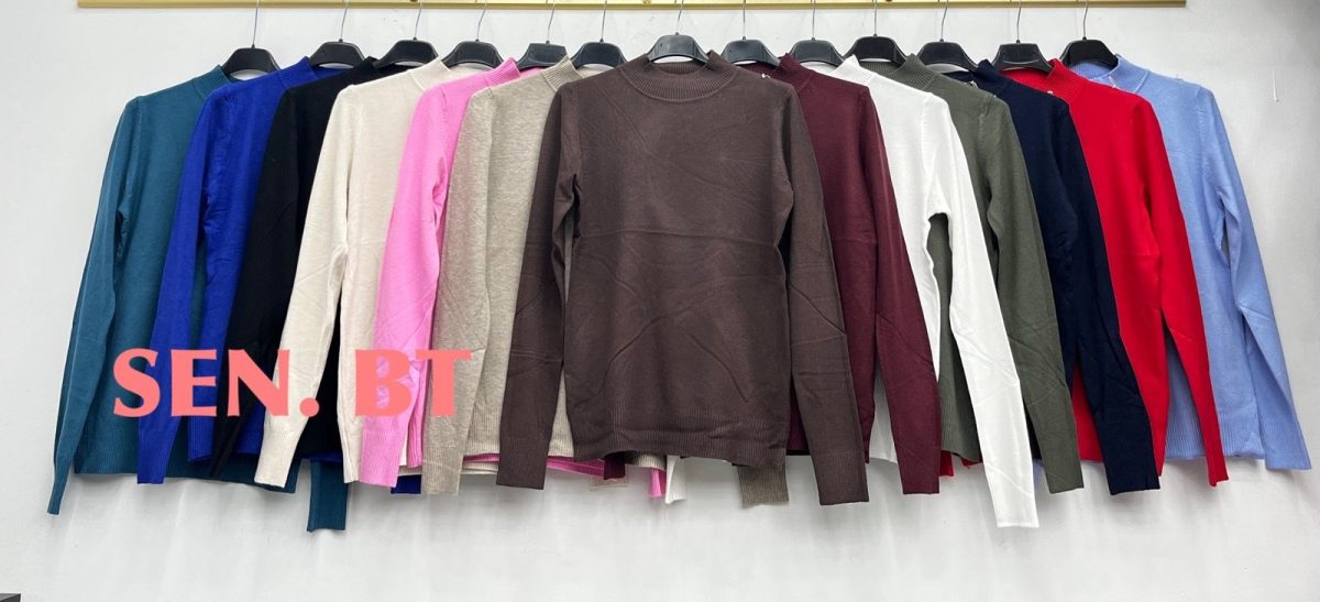 Swetry Damskie wloskie _size uni_ paczka 6szt_ mix kolor 6649649