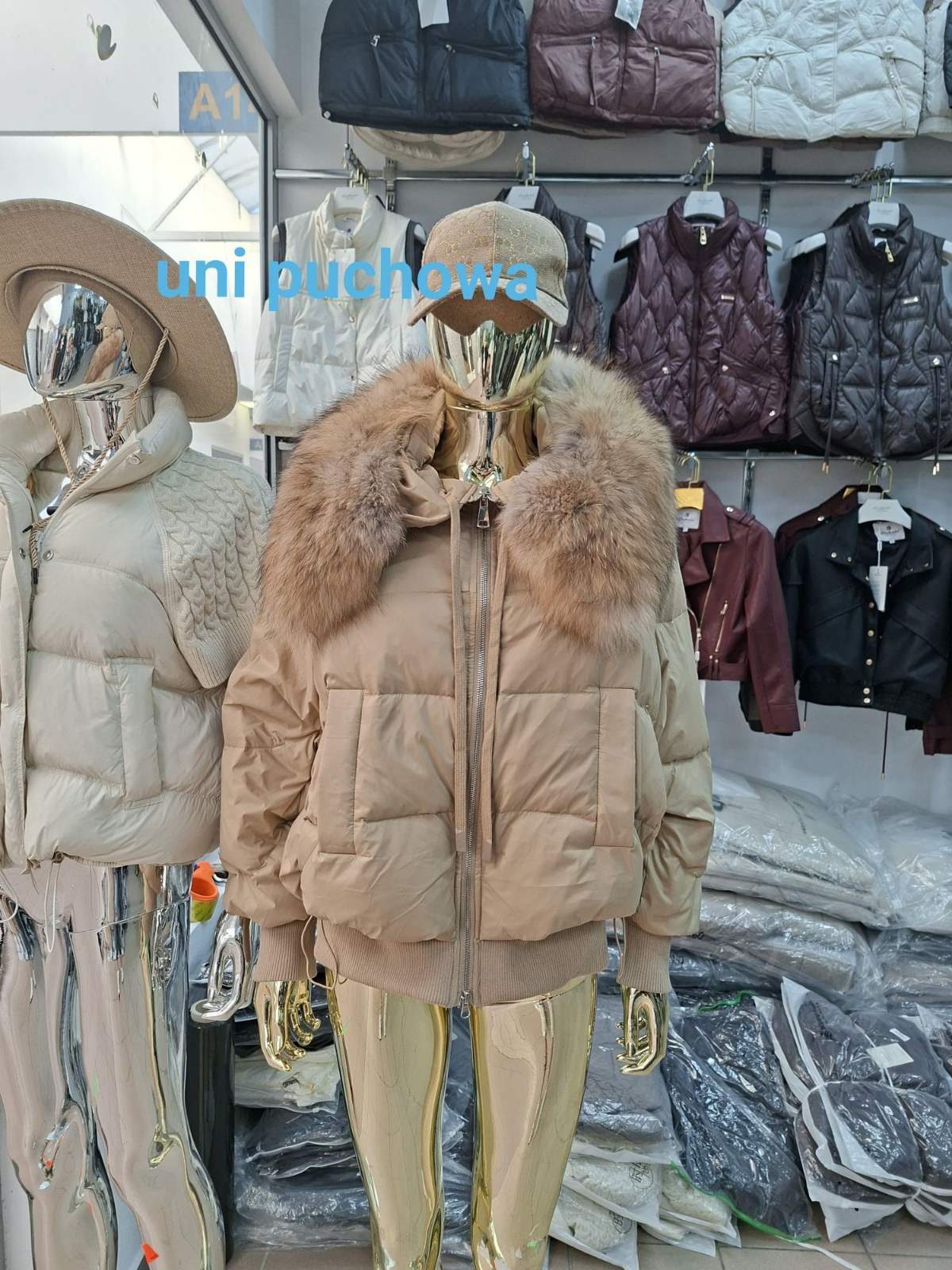 Kurtki Damskie _size uni_paczka 6szt_1 kolor 5099763