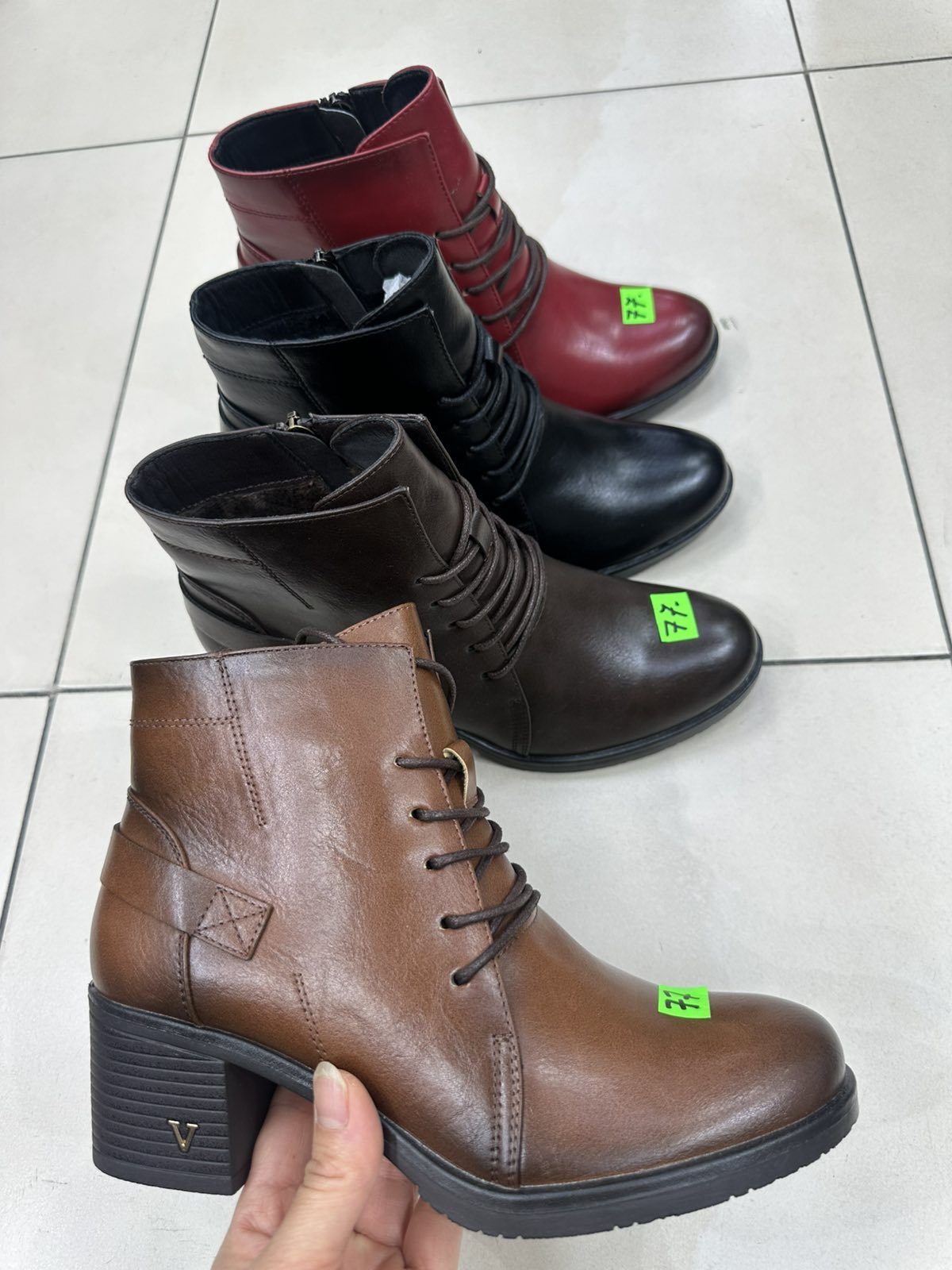Buty Botki DAMSKIE (36-41_12par) 7986423