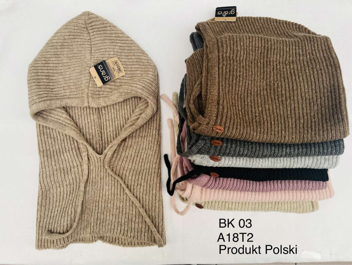 Czapki Damskie _ paczka 12szt _mix kolor 7986473