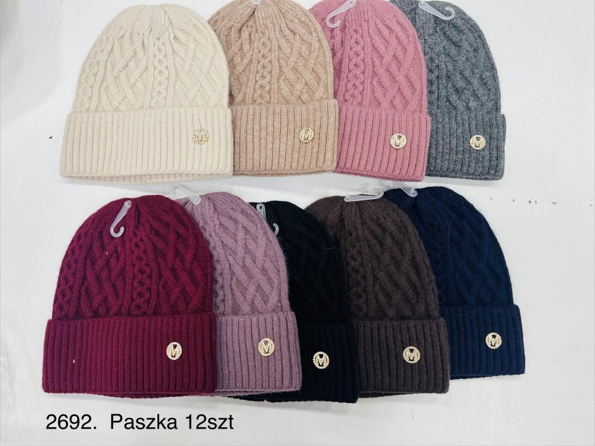 Czapki Damskie_ paczka 12szt _mix kolor 9854320