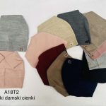 Czapki Damskie_ paczka 12szt _mix kolor 9854364