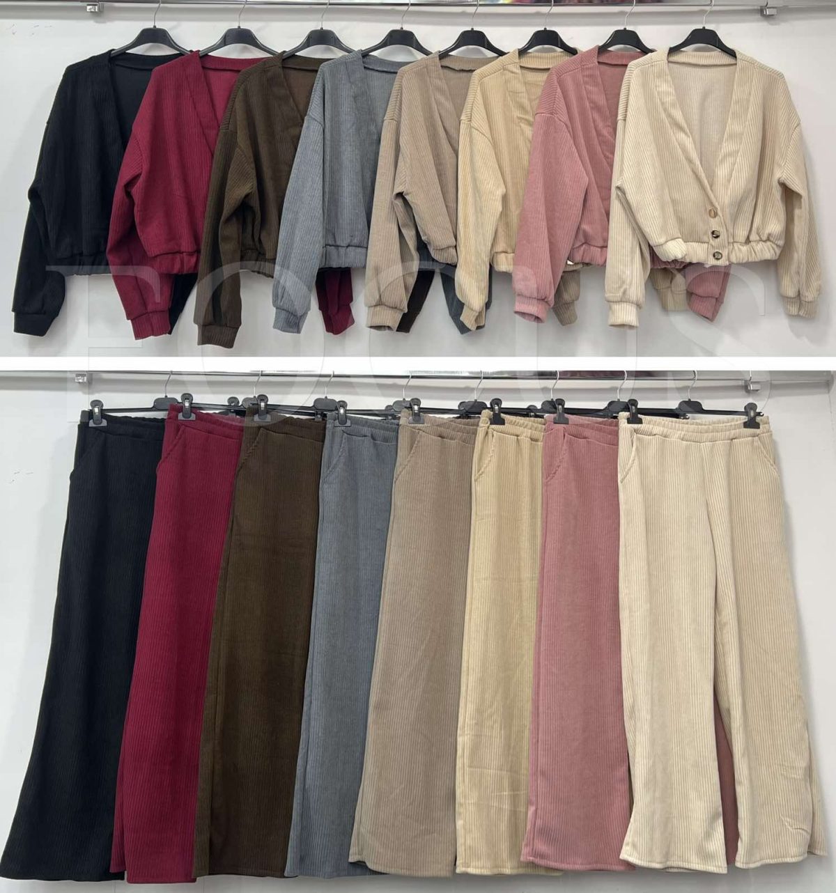 Komplety Damskie Włoskie_ size uni_ paczka 6 szt_ mix kolor 2364493