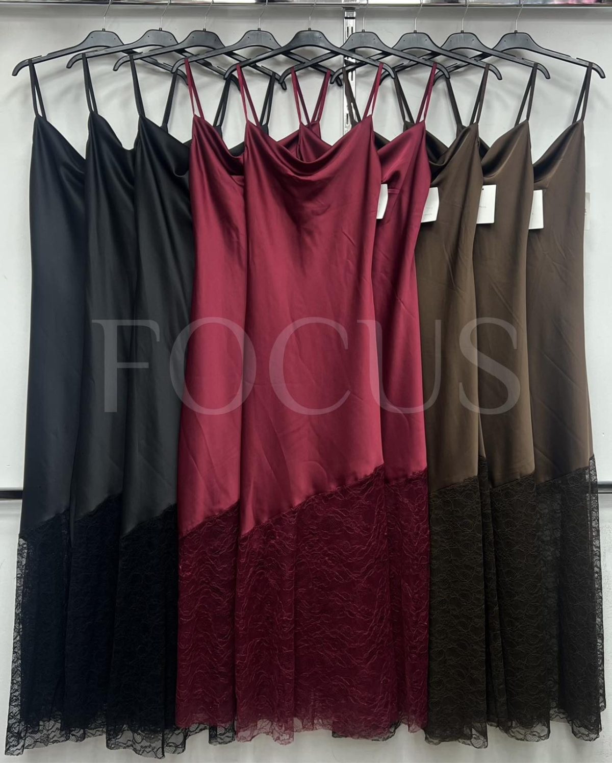 Sukienki Damskie wloskie_ Size uni _paczka 6szt_mix kolor 2364508