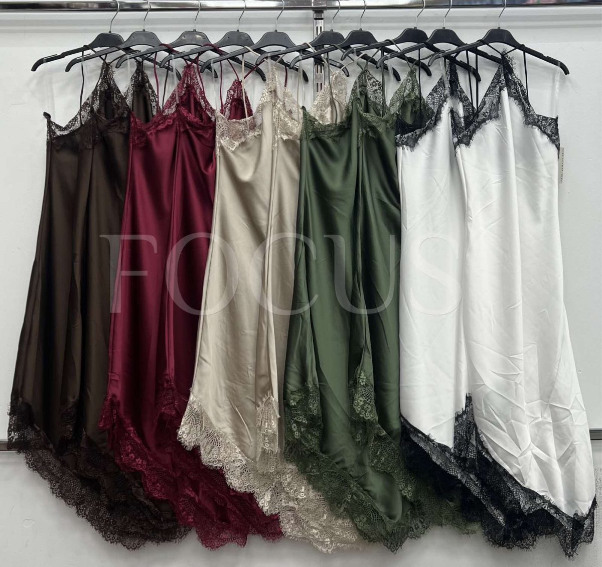 Sukienki Damskie wloskie_ Size uni _paczka 6szt_mix kolor 2364519