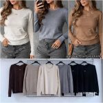Swetry damskie POLSKA _ Size uni_paczka 10szt_mix kolor 6891997