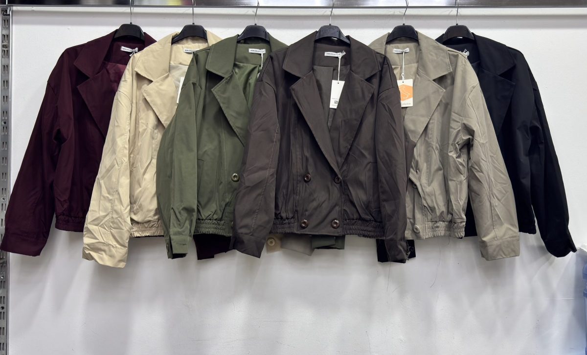 Kurtki Damskie wloskie_size uni_paczka 6szt_mix kolor 8989139