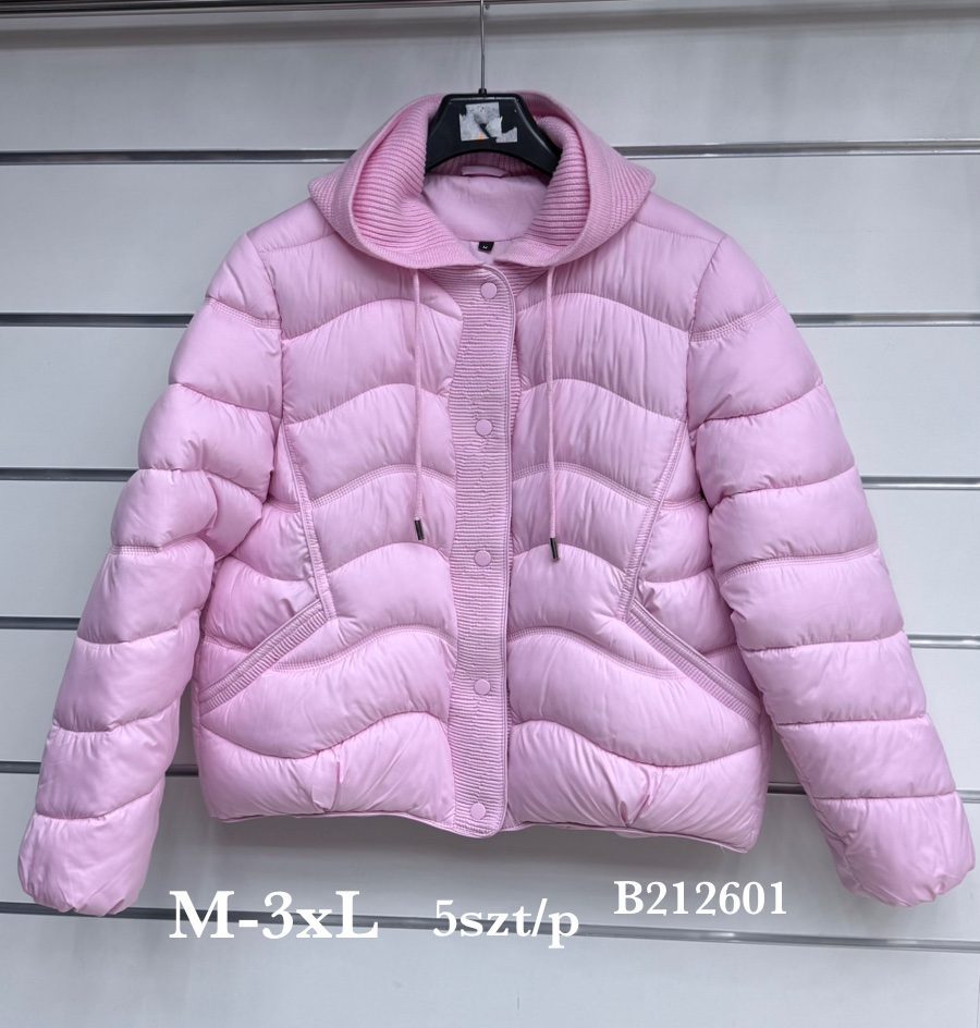 Kurtki Damskie _size m-3xl_paczka 5szt_1kolor 8989218