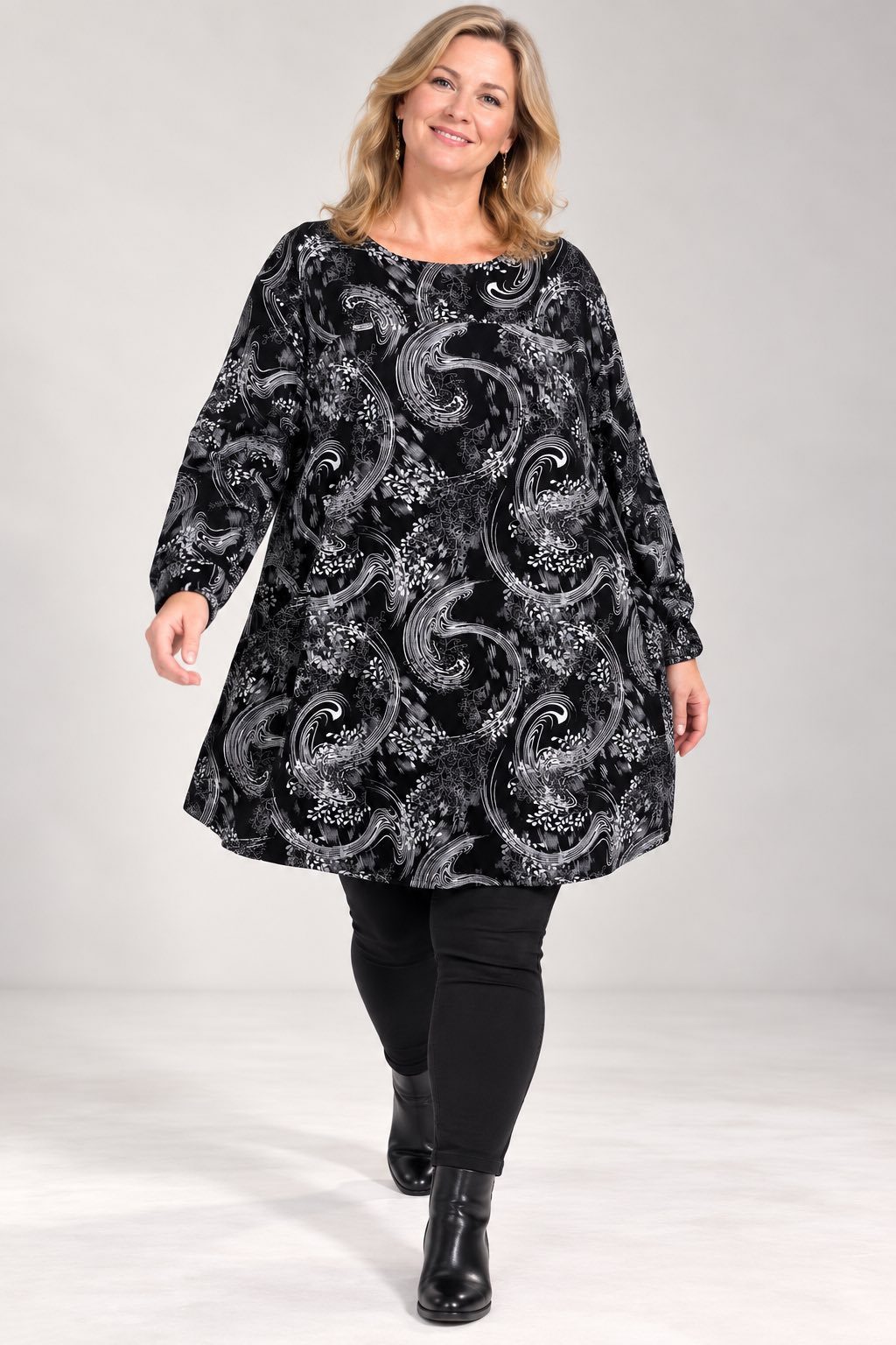 Tuniki Damskie Polskie_ size standard_ paczka 4szt 1 kolor 1173984
