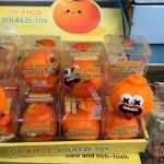 GNIOTEK SQUISHY CRUNCHY LEGO Pomarańczowa emoji Lego 9133422