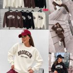 Swetry Damskie Włoski _ Size uni_paczka 6szt_mix kolor 9567773
