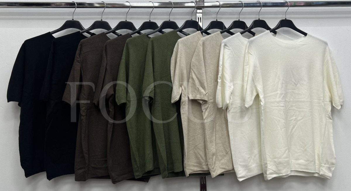 Swetry damskie Włoski _ Size uni_paczka 6szt_mix kolor 9233834