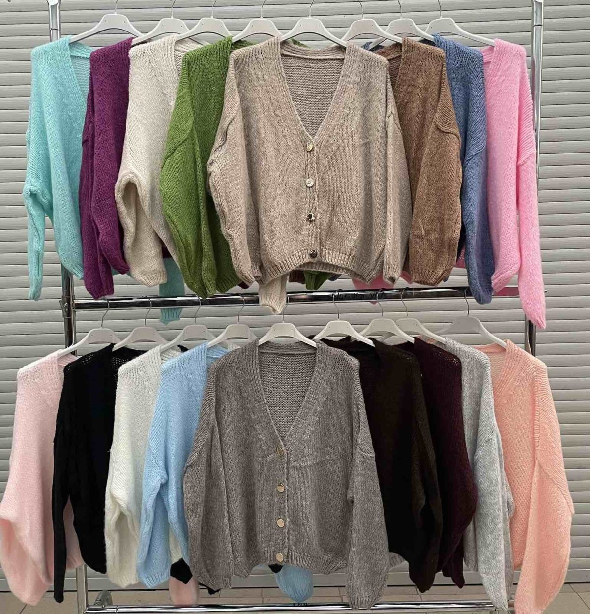 Swetry damskie Włoski _ Size uni_paczka 6szt_mix kolor 9233914