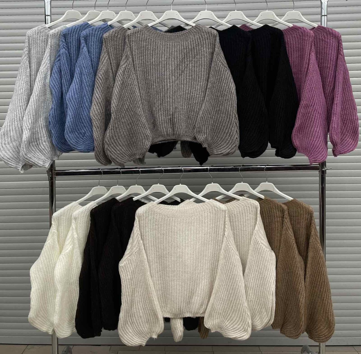 Swetry damskie Włoski _ Size uni_paczka 6szt_mix kolor 9233915