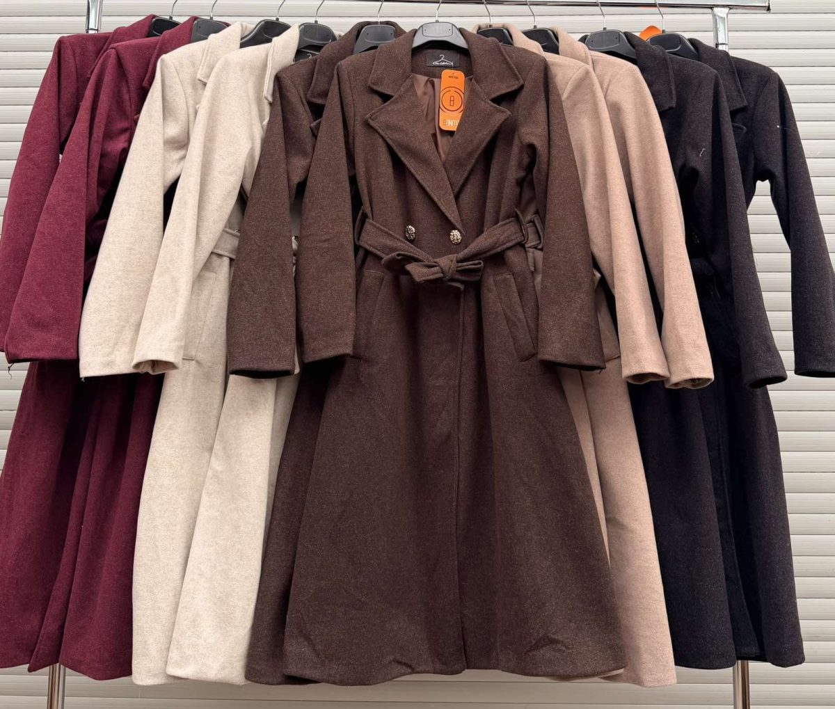 Płaszcz Damskie wloskie _size uni_ paczka 6szt_ mix kolor 9233939
