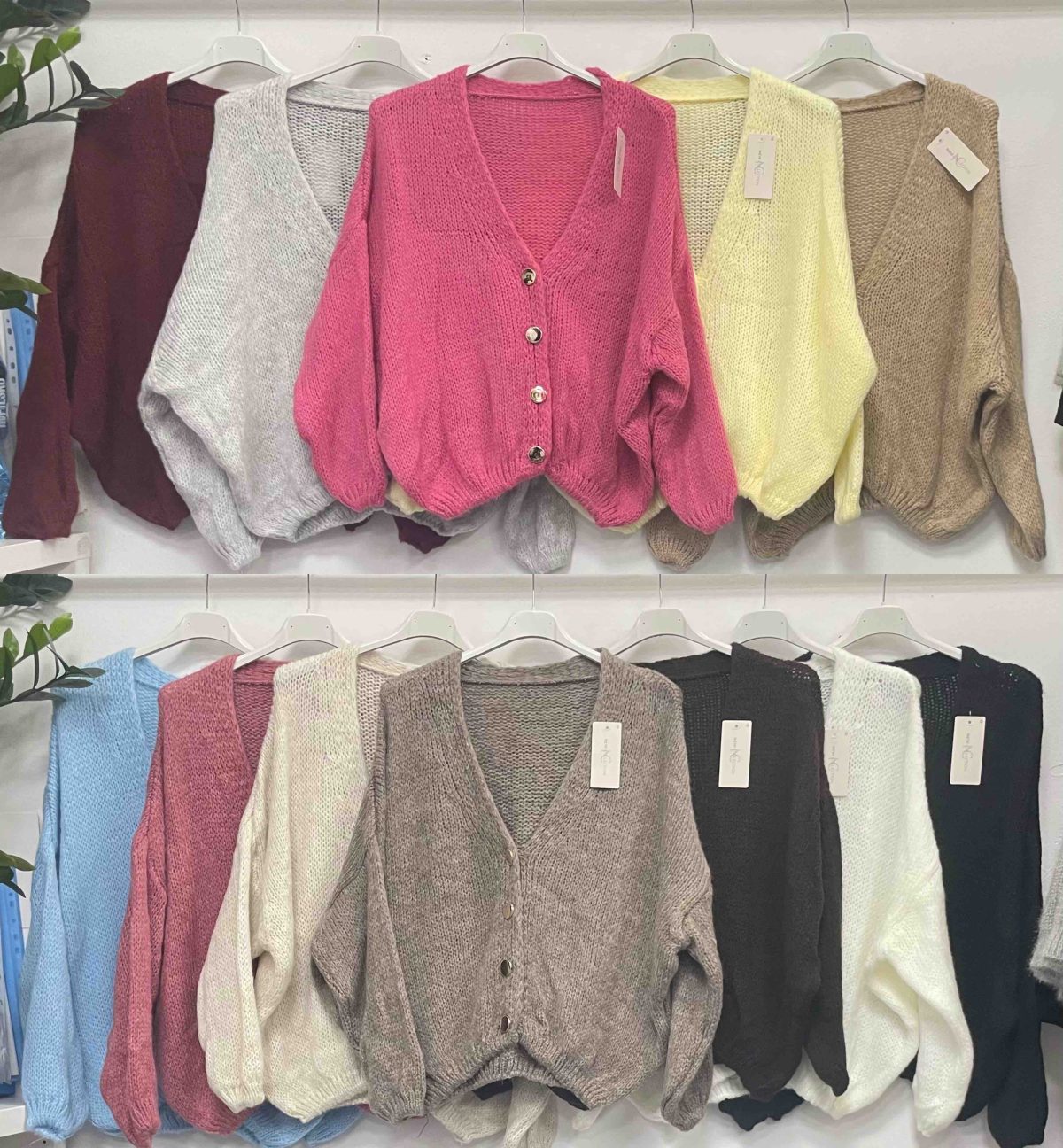 Swetry damskie Włoski _ Size uni_paczka 6szt_mix kolor 9234036