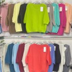 Swetry damskie Włoski _ Size uni_paczka 6szt_mix kolor 9234037