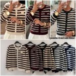 Swetry Damskie Polskie_ size uni_ paczka 8szt_ mix kolor 9234068