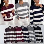 Swetry Damskie Polskie_ size uni_ paczka 8szt_ mix kolor 9234096