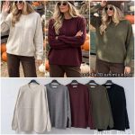 Swetry Damskie Polskie_ size uni_ paczka 10 szt_ mix kolor 9234099