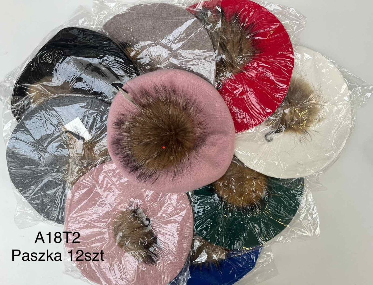 Czapki Damskie _ paczka 12szt _mix kolor 3405228