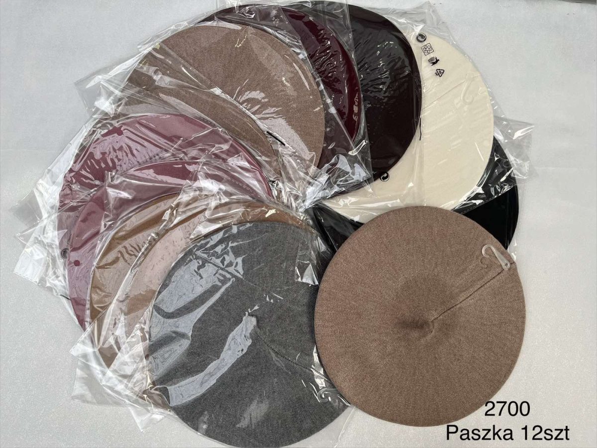 Czapki Damskie _ paczka 12szt _mix kolor 3405230