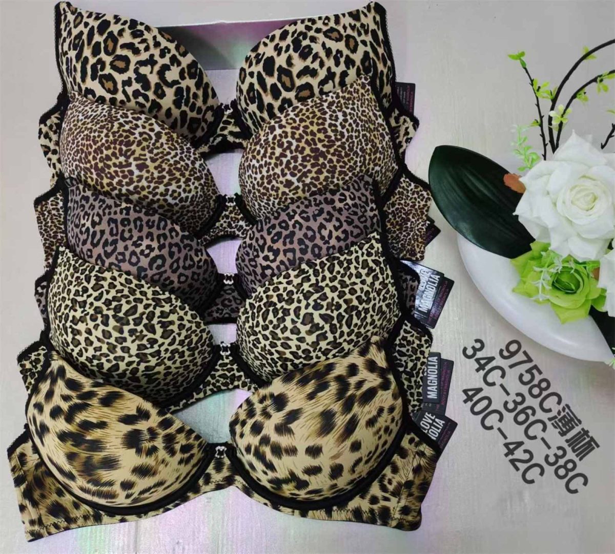 Biustonosz Damskie_Miska C 34-42 _paczka 6szt _1 kolor 8605001