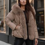 Kurtki Damskie _size s-l_ paczka 6szt_1kolor 4210774
