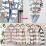 Swetry Damskie _size uni_ paczka 12szt_mix kolor 9208390