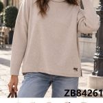 Swetry DAMSKATURECKA_size uni_paczka 10 szt_mixkolor 3839812
