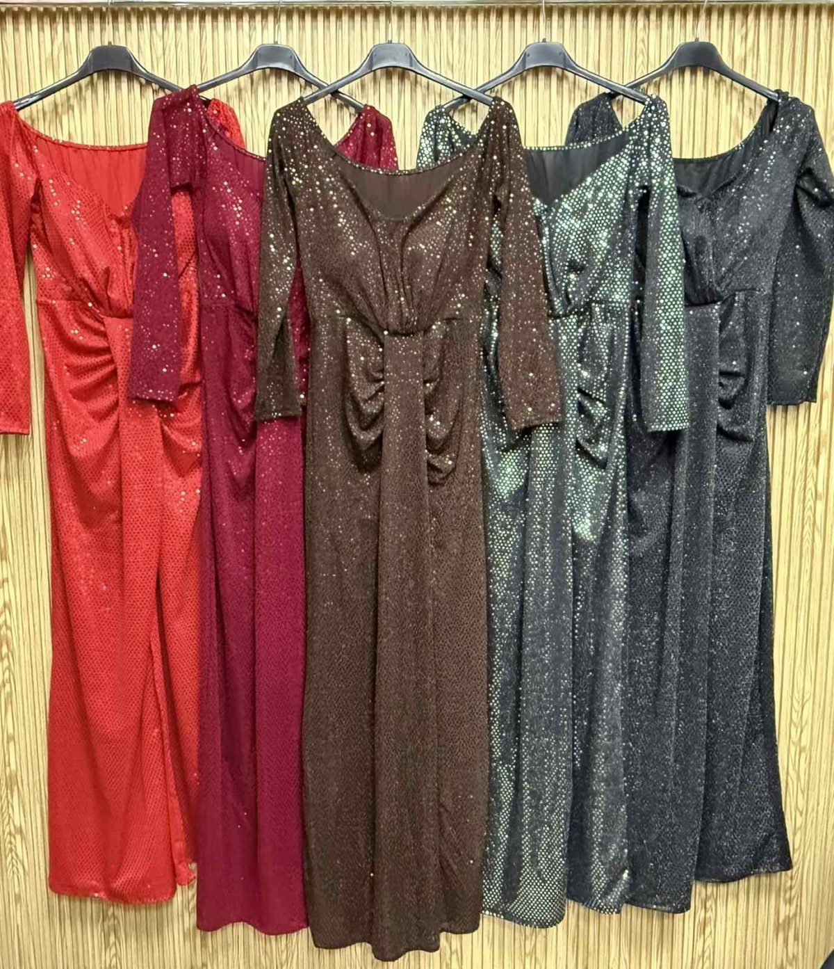 Sukienki Damskie wloskie _size uni_ paczka 6szt_ mix kolor 7615400