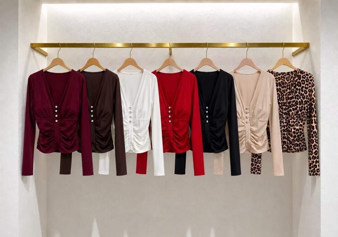 Bluzki Damskie wloskie _size uni_ paczka 6szt_ mix kolor 7615420